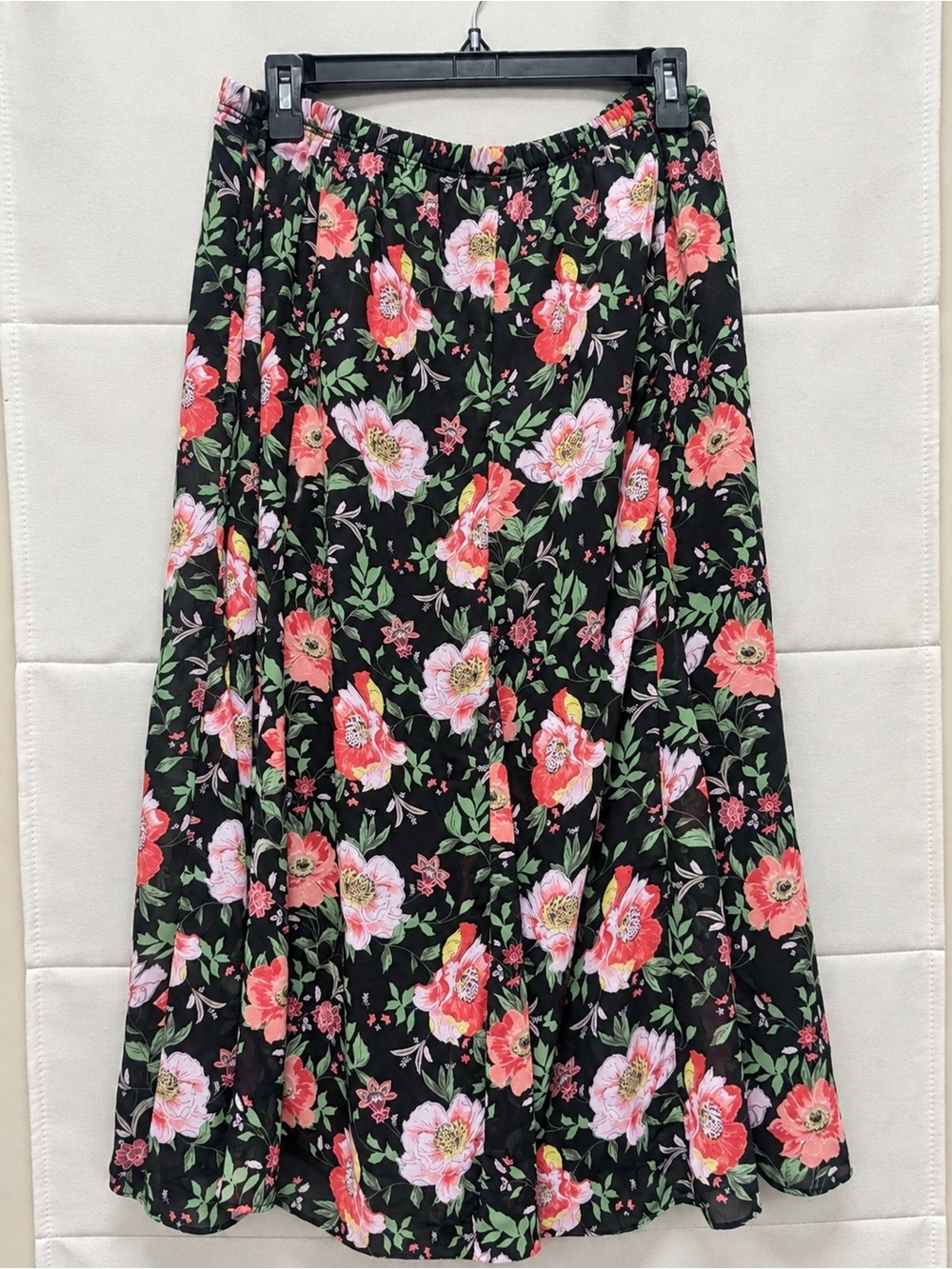 Laura Scott Floral Midi Skirt 1X Plus Size Black Pink Coral A-Line